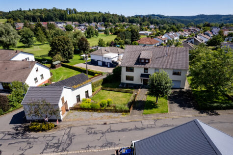 ***Schönes Bauernhaus mit separaten Bauplatz und Nebengebäude inkl. Backhaus/Räucherhaus***, 54552 Üdersdorf, Einfamilienhaus