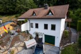 Außenansicht - **Gepflegtes Einfamilienhaus mit schönem Fernblick in ruhiger waldnaher Lage**