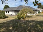 Bild - **Großzügiger Bungalow mit möglicher Einliegerwohnung in ruhiger Lage**