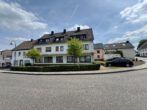 Außenansicht - ***Schöne renovierte 3 Zimmer Wohnung mit Balkon***