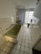 OG 3 Tageslichtbad mit Wanne und Dusche - **Renovierungsbedürftiges 1-2 Familienhaus**GARTEN# Garage…